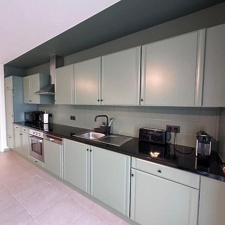 Mons - Superbe Appartement 2Ch - Parking Gratuit Exterior photo